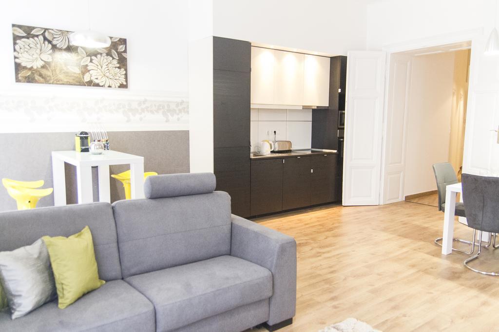 Luxury 2Br Apt By The Synagogue — Photos 2
